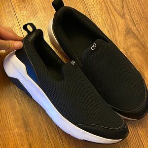 PUMA MESH LEATHER WOMENS ATHLETIC SNEAKER US SIZE 7.5